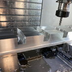 CNC mašina za obradu metala 