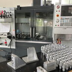 CNC mašina za obradu metala 