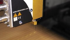 5 начини на кој апликаторот на растворлив лепак може да ги заштеди Вашите пари